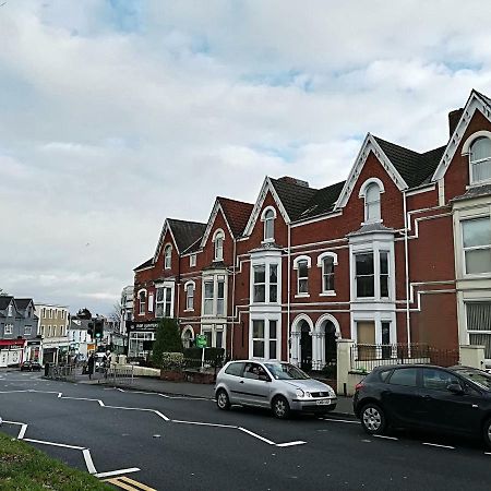 2 Bedroom Modern Apartment, Uplands, Swansea Buitenkant foto